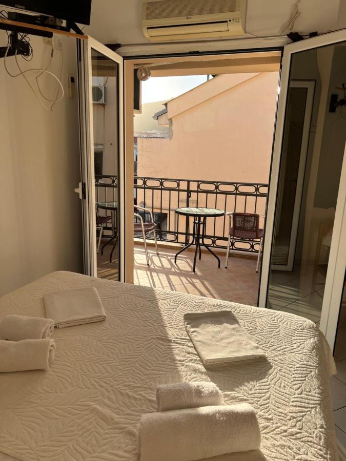 Ksenia Guesthouse Apartments And Studios 부드바 외부 사진