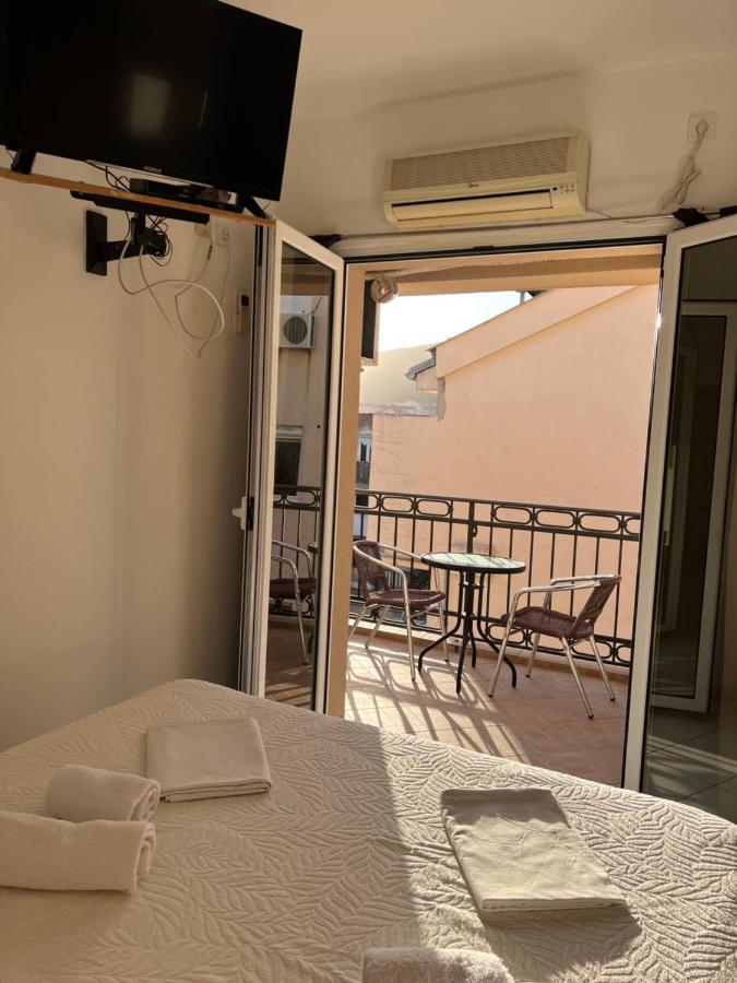 Ksenia Guesthouse Apartments And Studios 부드바 외부 사진