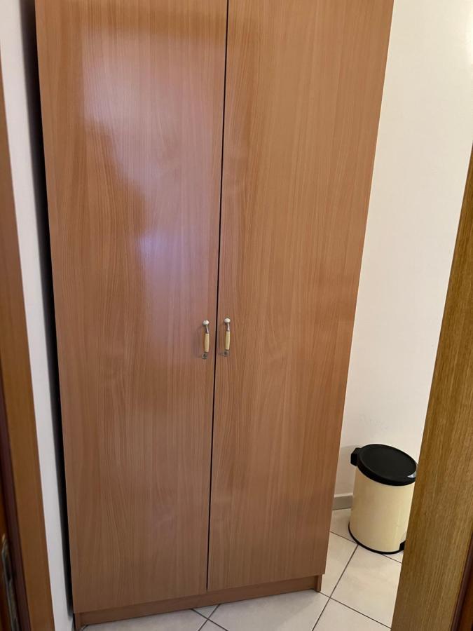 Ksenia Guesthouse Apartments And Studios 부드바 외부 사진